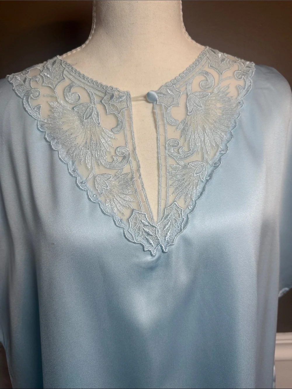 Vintage Jayre California Satin Nightgown Lace Blue L‎